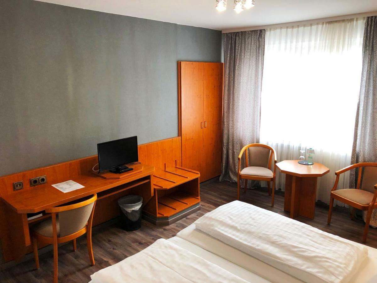 Hotel Restaurant New Neuenhof 부퍼탈 외부 사진